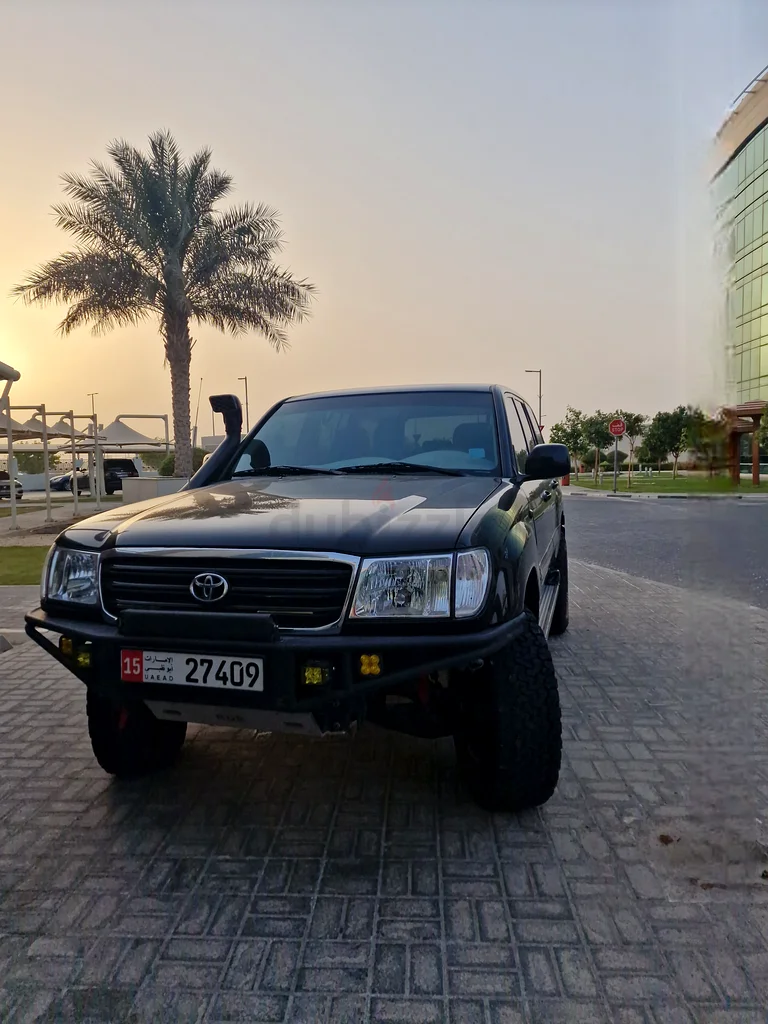 Land Cruiser | Excellent Condition | GCC Spec | Full Service History63613129114626110