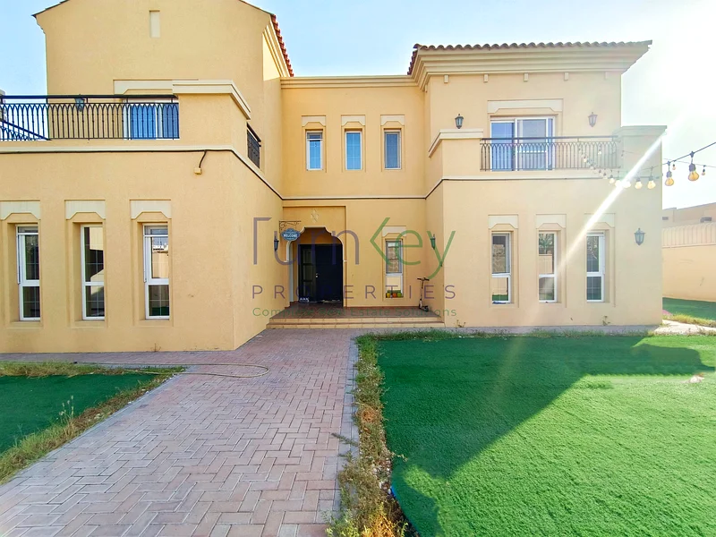 Spacious 6BR+Maid | Huge Plot | Best Location63743507525890110
