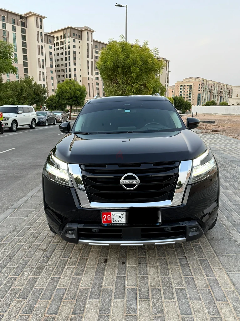 نissan باثفايندر 2024 SL سعة 3.5 لتر دفع كلي، طراز الخليج بمواصفات كاملة، مع ضمان 3 سنوات فقط بـ 14,000 كم63613129924865113