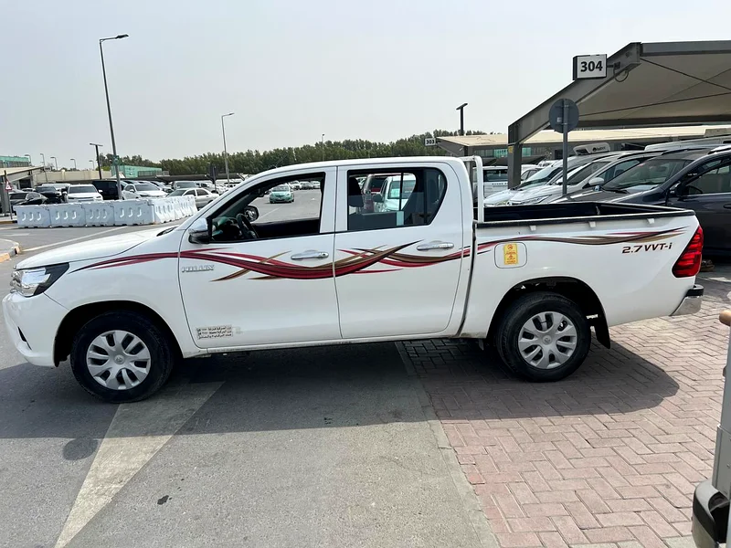 2021 Toyota Hilux 4x2 GLX63612449521409112