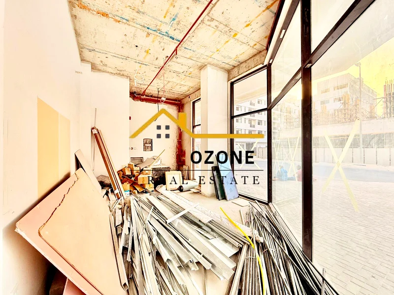 Iconic location _ For Your Good Business_6 cheque _1 month free63622988135169113