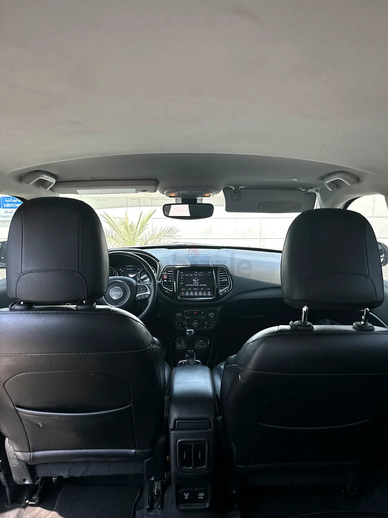 Jeep Compass 2019 Limited Direct From Owner63612070694657112