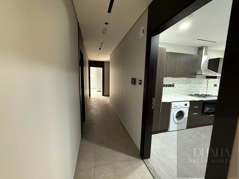 شقة فاخرة من 3 غرف نوم + غرفة خادمة | مبنى جديد بالكامل | بالقرب من محطة المترو63768537993859111