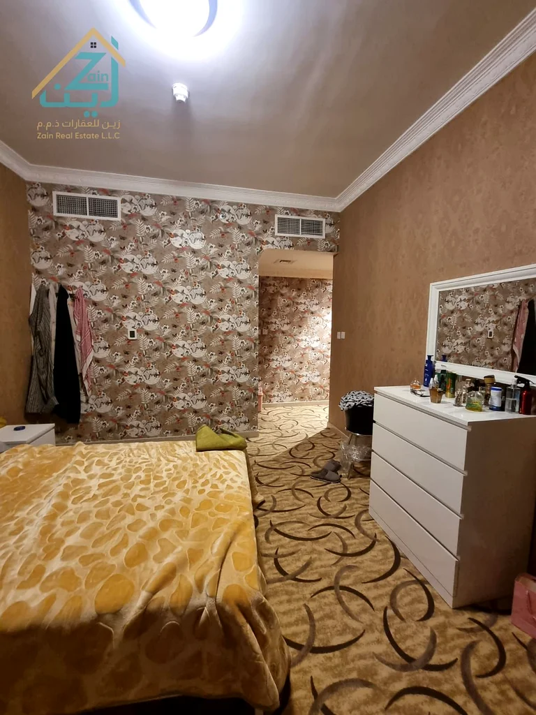 شقة مكونة من غرفتين نوم متوفرة للبيع في برج كورنيش عجمان63869814019329112