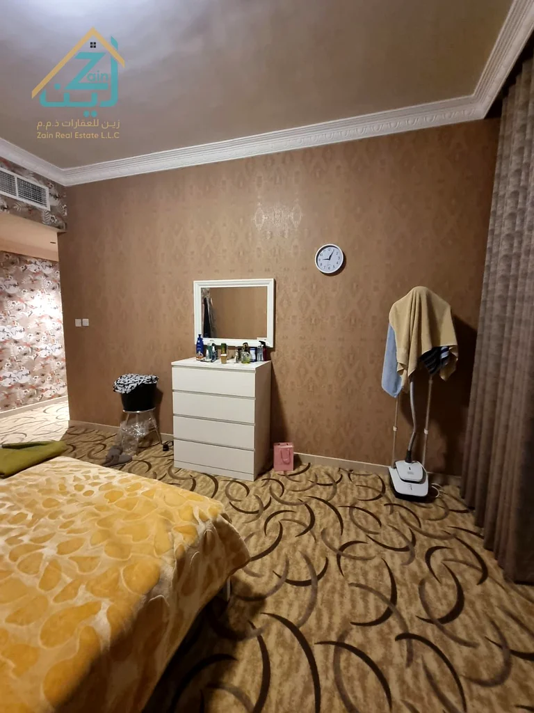 شقة مكونة من غرفتين نوم متوفرة للبيع في برج كورنيش عجمان63869814019329113