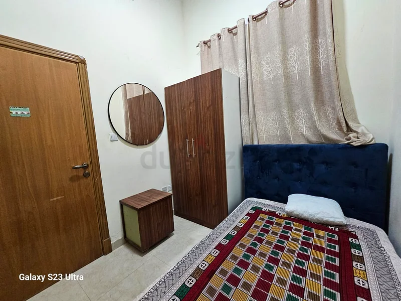 Maid room with attached bath63624070305409112
