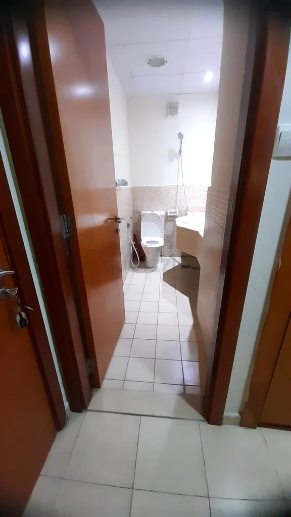 محل لولو سيليكون سنترال مول بالقرب من أماكن نوم السيدات!63797699240194111