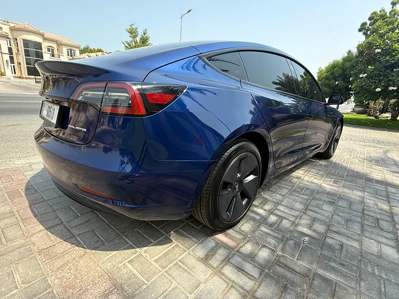 تسلا موديل 3 2023 طويل المدى | أزرق بريميوم | يشمل الضمان وتغطية البطارية63612059235458114