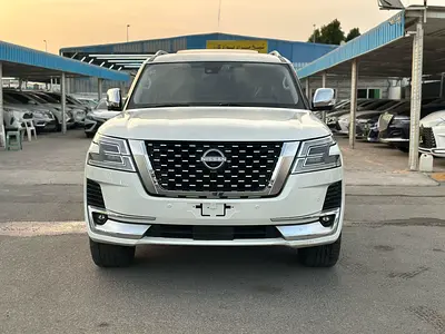 Nissan petrol platinum GCC model 2012 Modify 2022 Full option