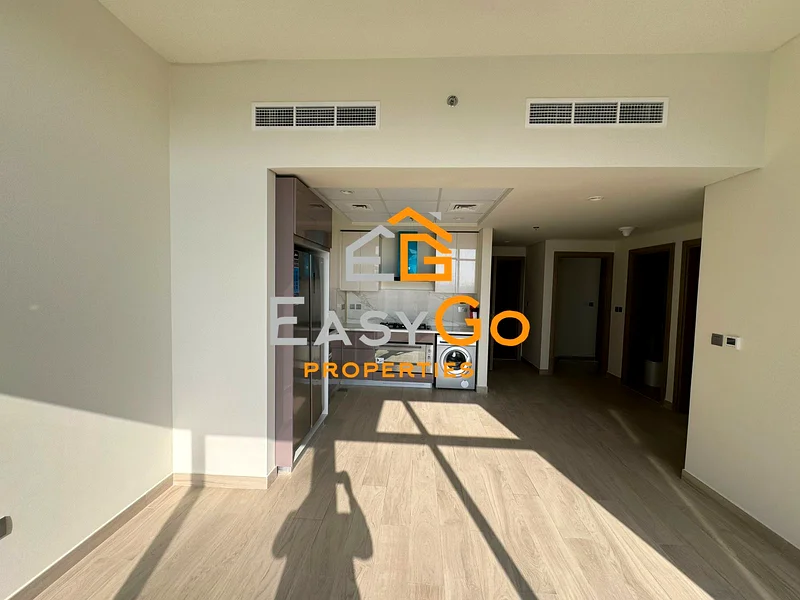 Stylish Investment | Vibrant View | Prime Offer63977420274306111