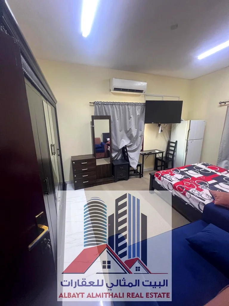 Near Al Ghawas Restaurant and *Every Day Mall* 🏠 Description: Family Studio - No. 18 💰 Monthly rent: 2300 dirhams 💵 Cash back deposit: 500 dirhams63718756520067113