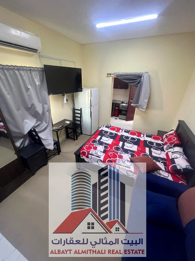 Near Al Ghawas Restaurant and *Every Day Mall* 🏠 Description: Family Studio - No. 18 💰 Monthly rent: 2300 dirhams 💵 Cash back deposit: 500 dirhams63718756520067111