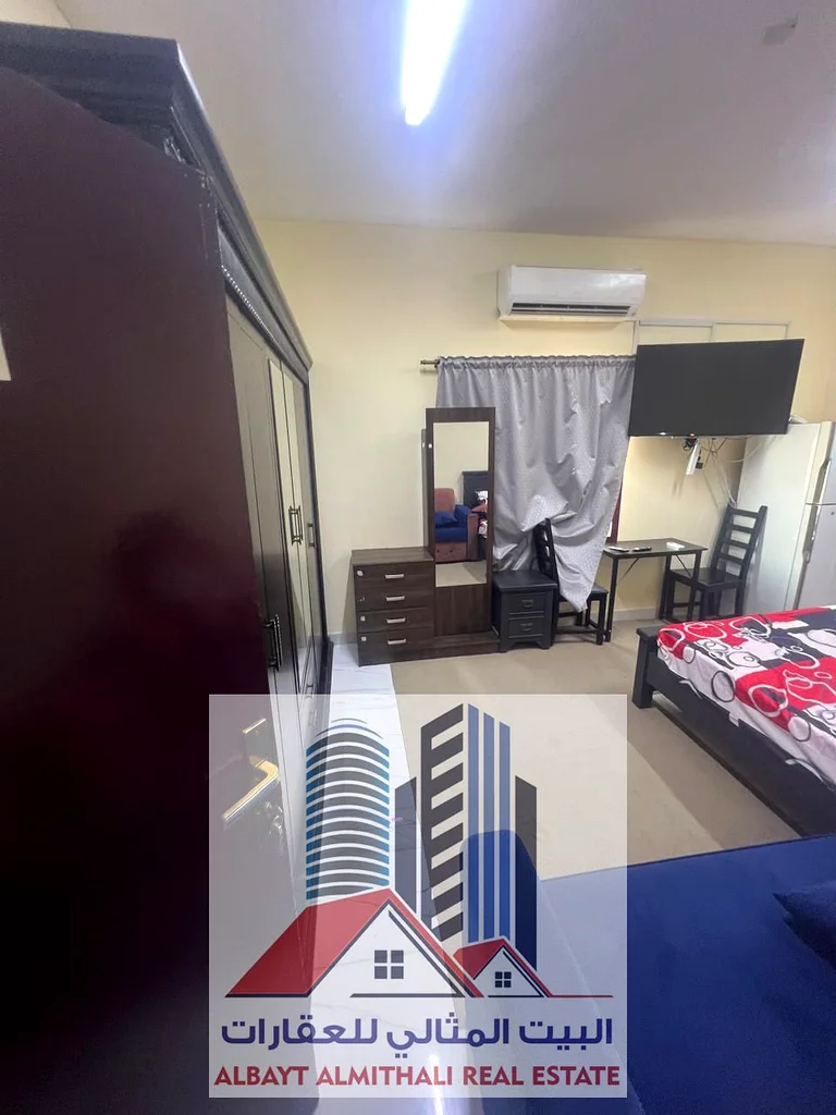 Near Al Ghawas Restaurant and *Every Day Mall* 🏠 Description: Family Studio - No. 18 💰 Monthly rent: 2300 dirhams 💵 Cash back deposit: 500 dirhams63718756520067112