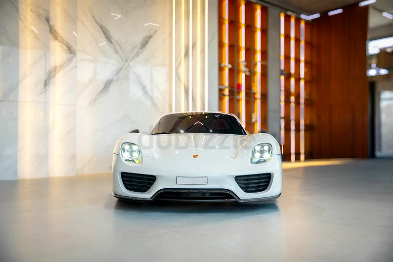 Porsche 918 Spyder | Body Kit Wizzivch – 5,100 KM | Dealer Service History | Iconic Hypercar63612074528001111