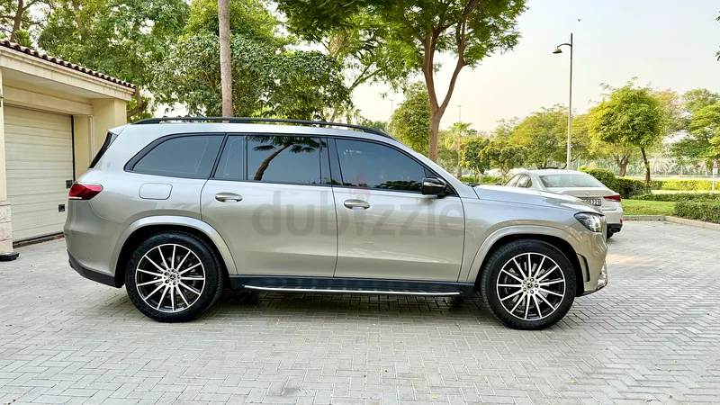 MERCEDES GLS 450 Agency maintained63613462863746113