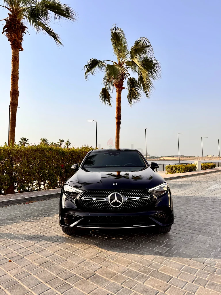 مرسيدس بنز GLC300 4-Matic حالة جديدة تمامًا | 2024 12400 كم مواصفات كورية63612088057475111