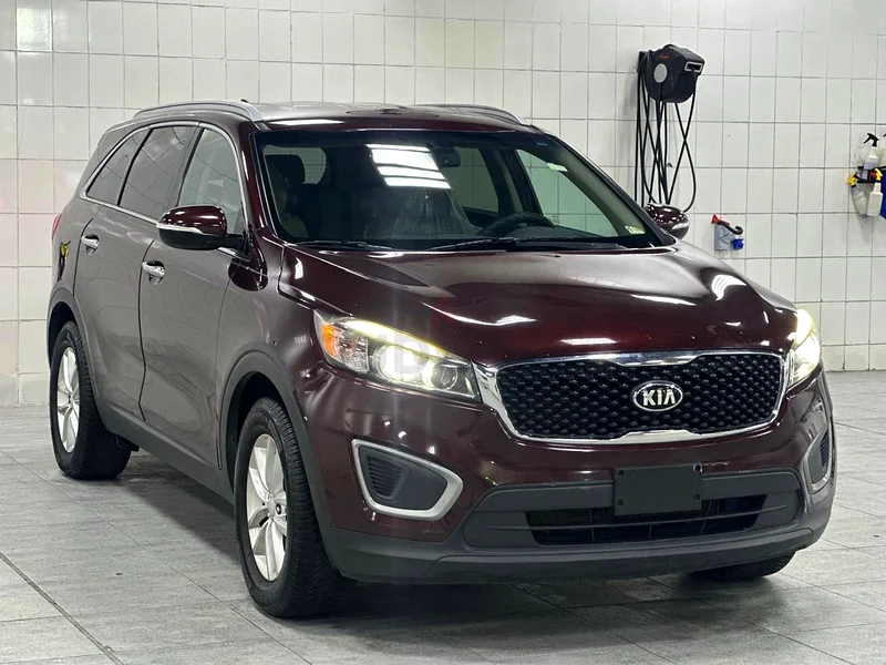 Kia Sorento 2017 for sale in excellent condition636134638209291112