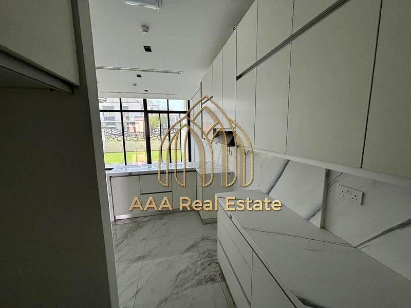 RESIDENTIAL COMPLEX | MODERN VILLA |PRIME LOCATION63763486639873113