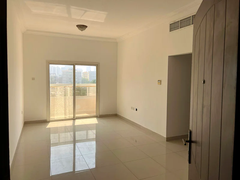 2BHK Apartment in Al Rashidiya 2 Ajman | Spacious Layout + Central A/C + Balcony with Open View + Separate Kitchen | Annual Rent with Cash & Cheque De63721248178434113