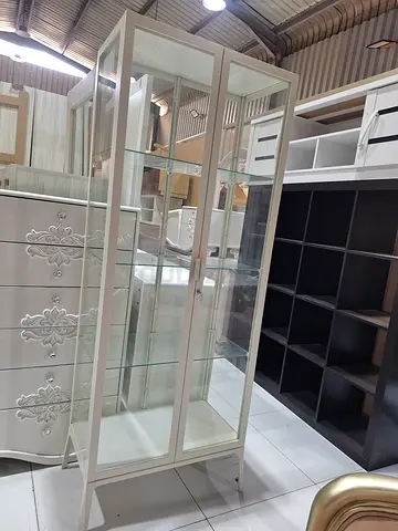 Glass cabinet