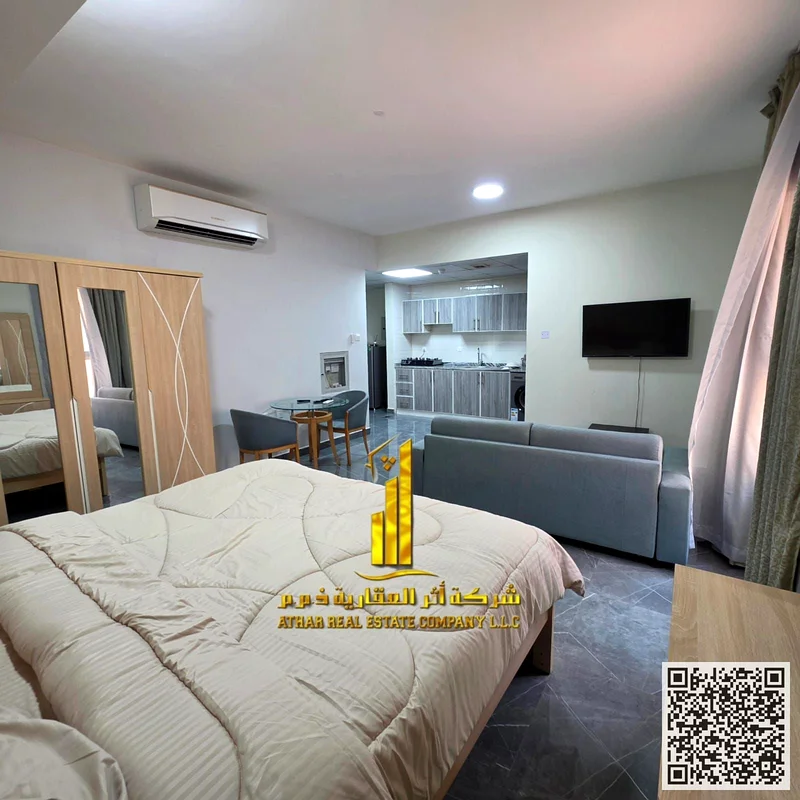 استوديو كبير وفاخر وعالي الجودة مفروش بالكامل للإيجار الشهري في الرشيديّة 2، خلف قصر الحاكم وقريب من حديقة السيدات63838457335171112