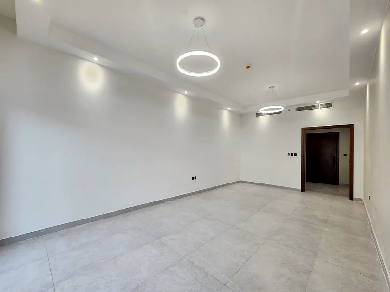 جديد بالكامل | مطبخ مغلق | جاهز للانتقال63763098127490114