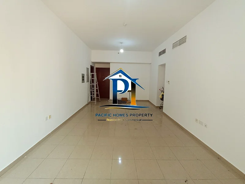 NEAR PARK AFFORDABLE PRICE 1BHK AVAILABLE FOR FAMILY ONLY 43K63757853681281113