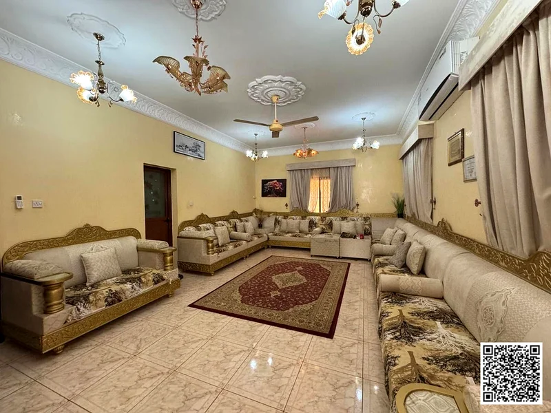 فيلا بالطابق الأرضي للبيع في الروضة 263878296813570113