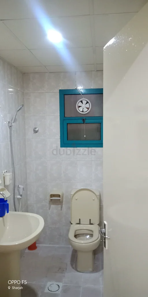 غرفة63623733768963112