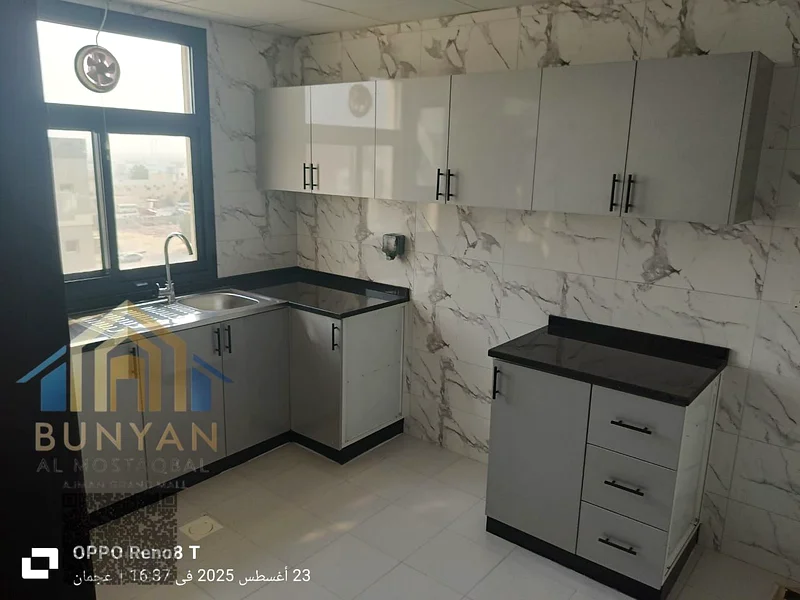 🏢 شقة للإيجار السنوي في الجرف 3 – عجمان ✨63712870141698114