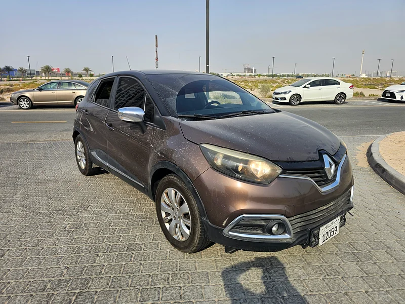 Urgent Sale 2016 Renault Captur SE 1.4 Liter in perfect condition63612057385474111