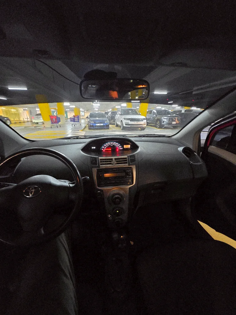 Toyota Yaris 2008 Hatchback - Lady Driven63612448856577113
