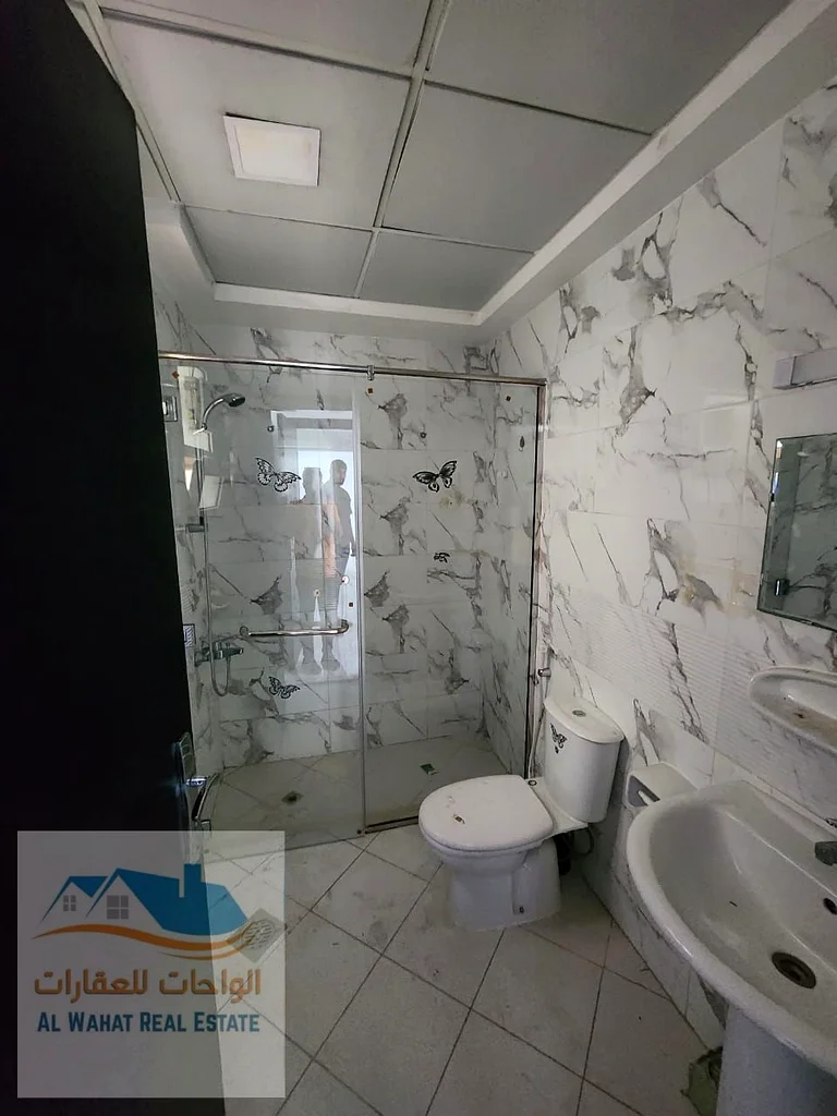 🏠 Two-bedroom apartment for annual rent - Al Rashidiya, Ajman  🛋 Apartment Specifications:  Second occupant - Excellent condition and very clean  Pr63721338651137114