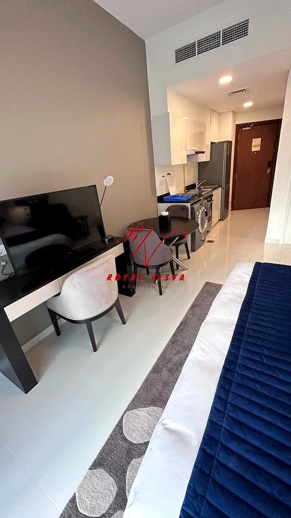 Stylish Apartment with Spectacular Views63741525512705112