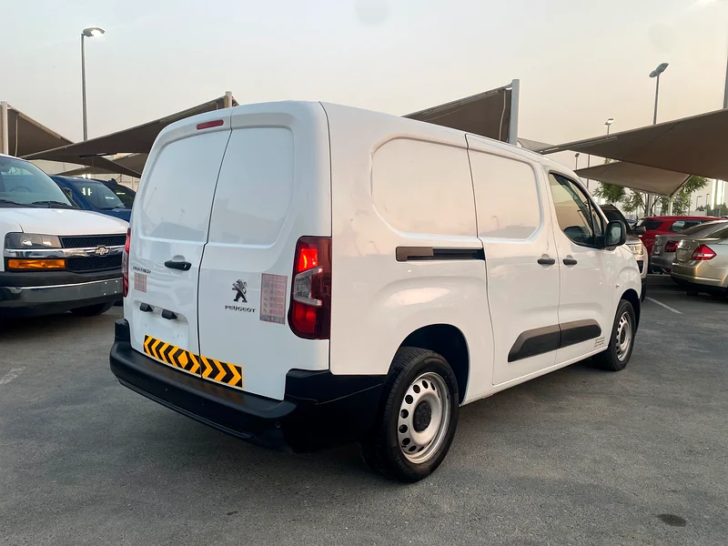 Peugeot Partner 2022 White63613734940547114