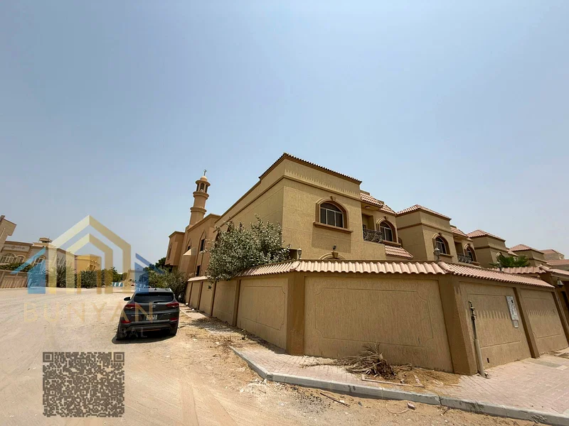فيلا فاخرة للإيجار السنوي – الروضة 2، عجمان 🔹 فيلا ركنية خلف المسجد للاستخدام السكني أو التجاري | على شارع الطلاّة | قريبة من63722723918849114