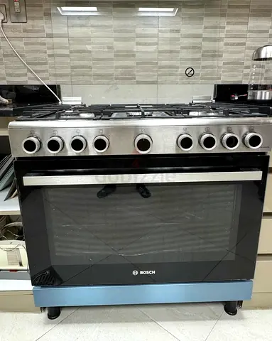 Bosch 5 hobs Full Gas cooker with fan inside oven and Rosterie Grill
