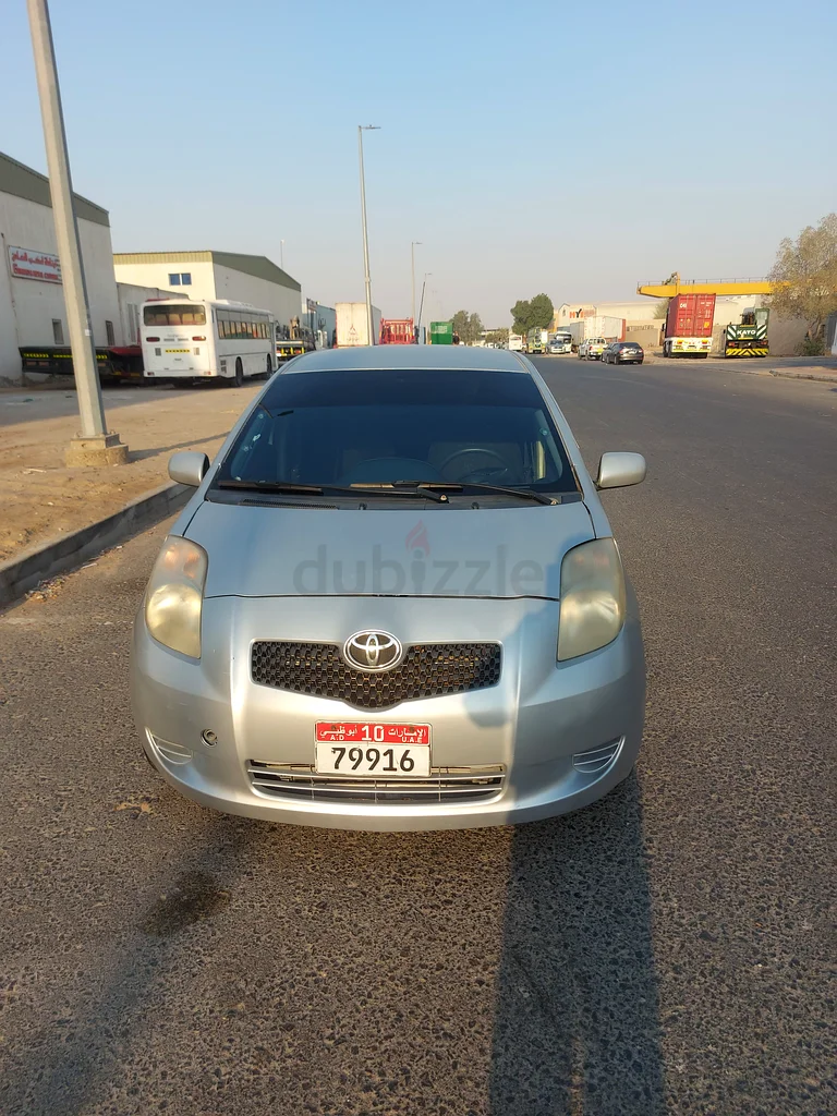 أريد بيع تويوتا ياريس موديل 200763612448824195113