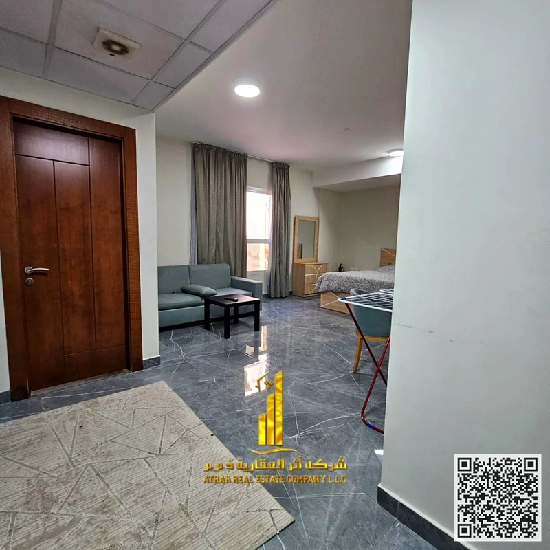 Studio apartment, With a semi-detached kitchen, fully furnished new, open view, all services included, ready to move in, prime location63838457327489114