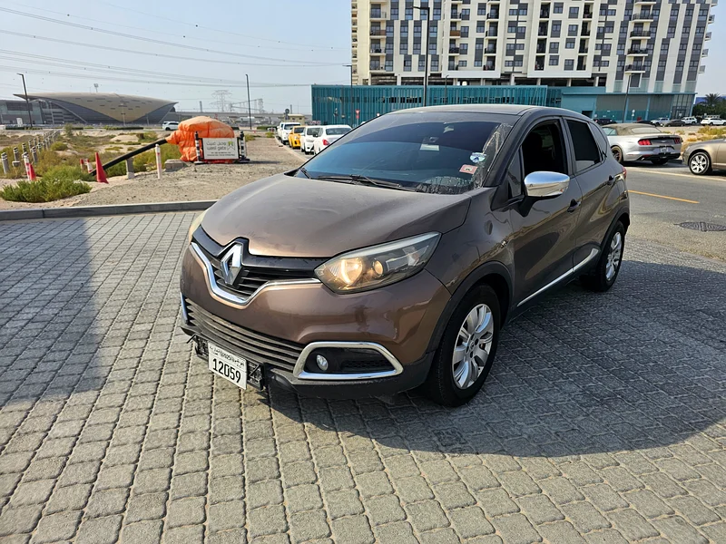 Urgent Sale 2016 Renault Captur SE 1.4 Liter in perfect condition63612057385474112