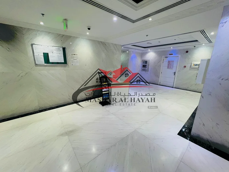 Specious 1bhk With Parking 2 Bath Huge size Premium location63812426538113110