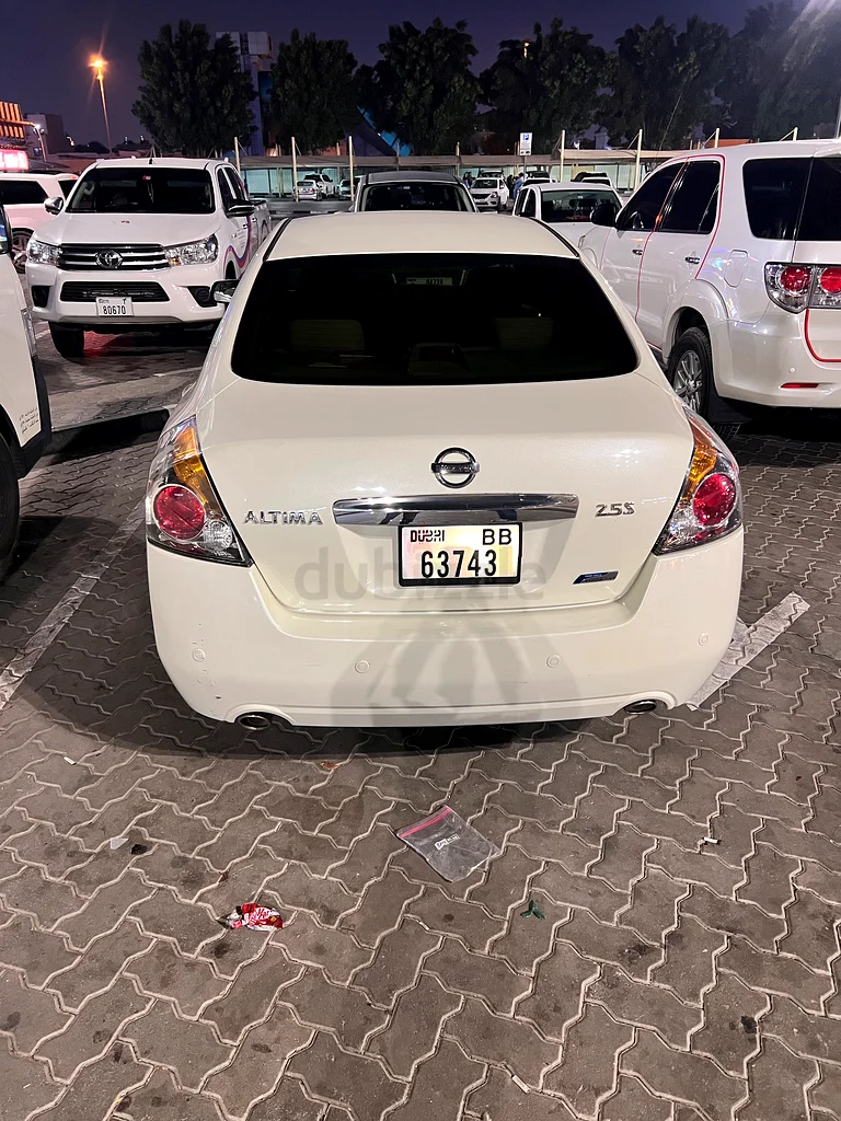 نيسان ألتيما63613131743235113