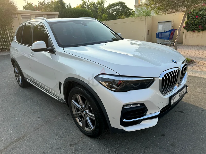 بموجب X5 xDrive40i 2019، حالة ممتازة، سجل صيانة كامل، مواصفات خليجية63612446336769113