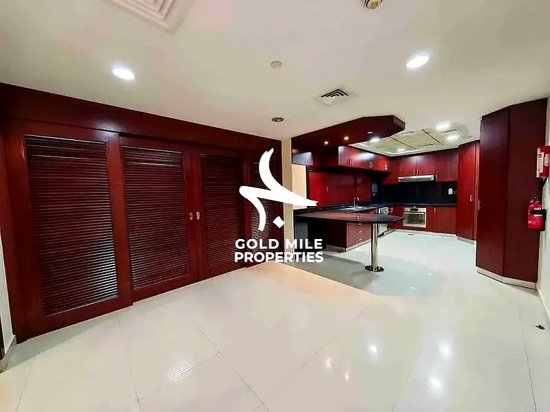 Elegant 3 BHK with Maid's Room ||| Spacious Big Layout ||| Family Building63744426583299113