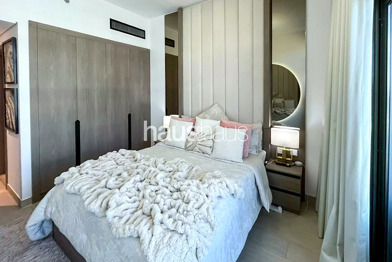 Available October 5th | Upgraded | Fully Furnished63809292745473112
