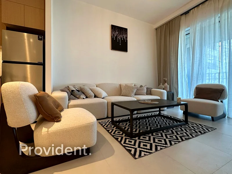 Fully Furnished | New | Ready to Move63799872278401110
