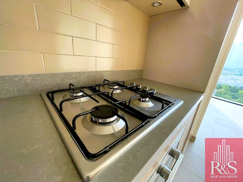 Dubai Skyline Views | Amazing layout | Unfurnished63654982992771113