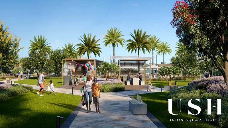 4BR + Maid's Townhouse | Prime Unit | Huge Plot63926505114883113