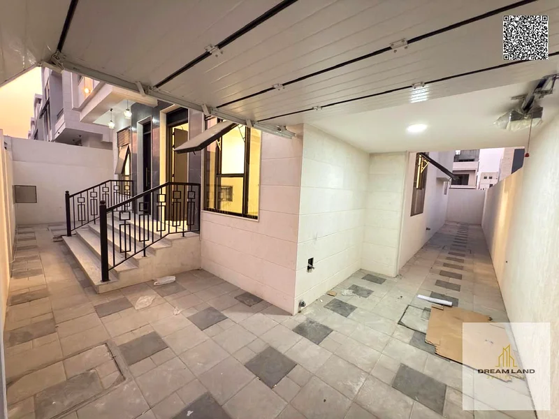Luxury villa in Al Bahia - for sale - Ajman | 5 master bedrooms | Majlis and main hall | High-end finishes | Price includes air conditioning63881146862081112