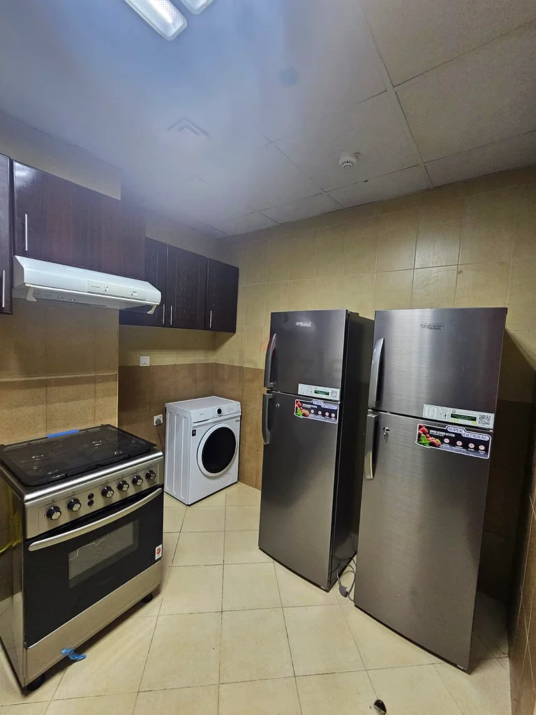 EXECUTIVE GENTS SHARING ACCOMODATION WITH SEPERATE TOILET63624070802691112